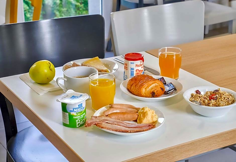 B&B Hôtel SAINT-WITZ