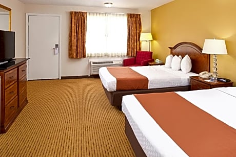Deluxe Room with Two Double Beds - Non-Smoking 