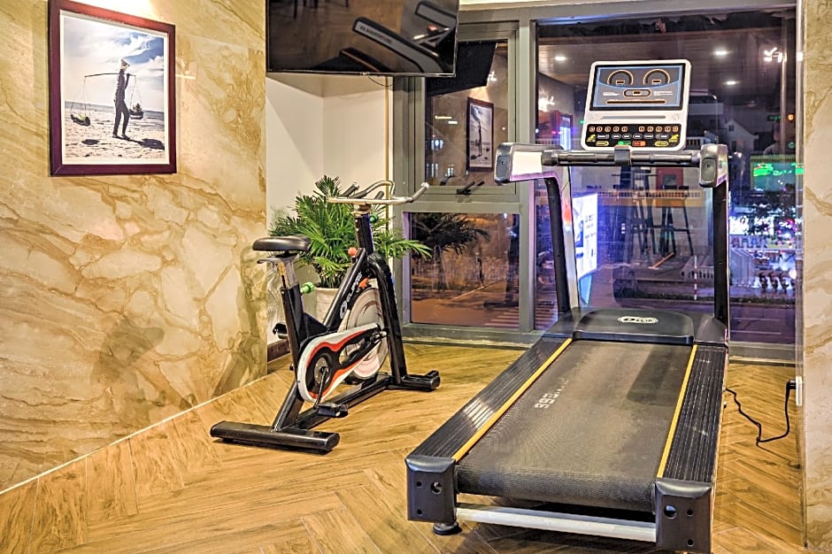 White Sand Hotel And Apartment