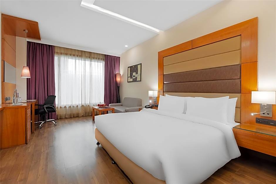 Country Inn & Suites by Radisson, Gurgaon Sector 12