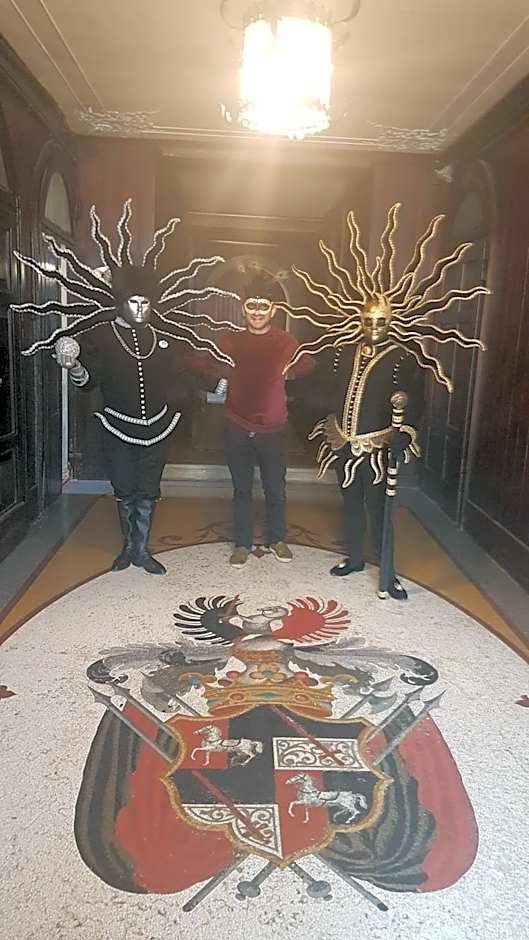 Friendly Venice Suites