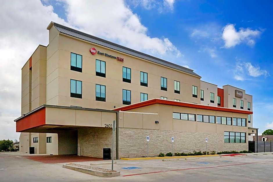 Best Western Plus Executive Residency Carlsbad Hotel