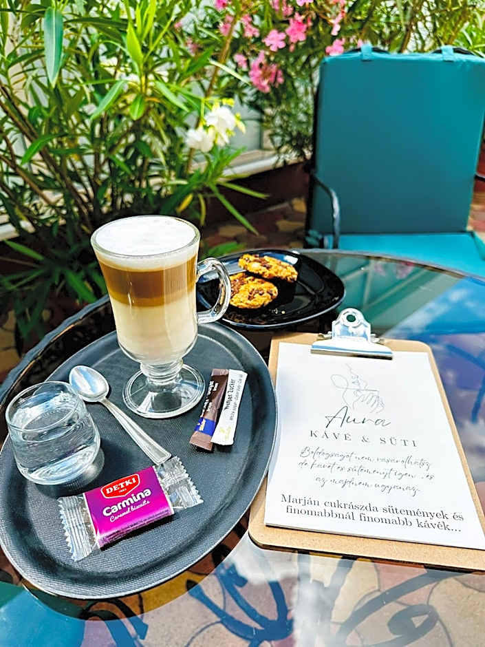 Hotel Korona Wellness, Rendezvény és Borszálloda