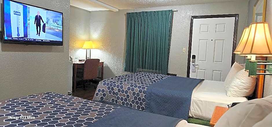 Sycamore Inn Chico University Area