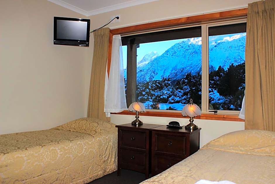 Aoraki Mount Cook Alpine Lodge