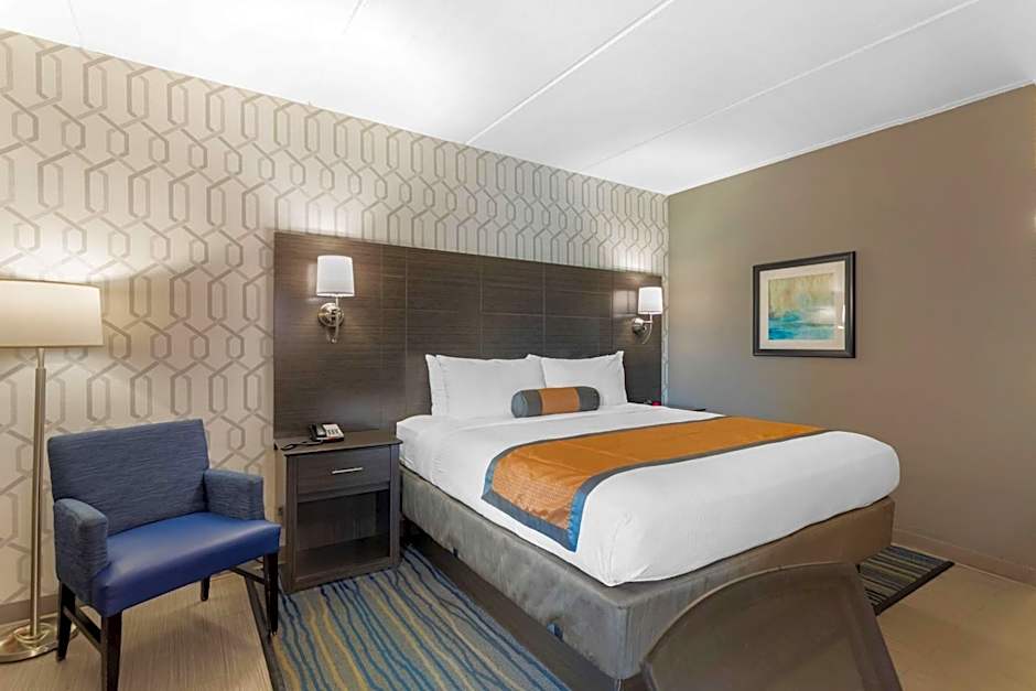 Best Western Plus Bowling Green