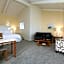 Lobos Lodge