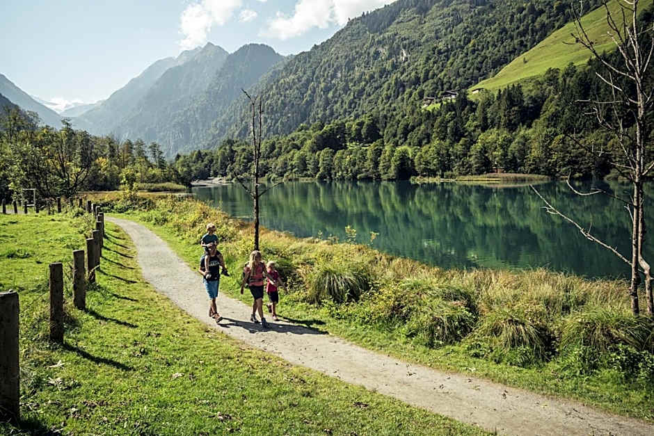 AlpenParks Hotel & Apartment Orgler Kaprun