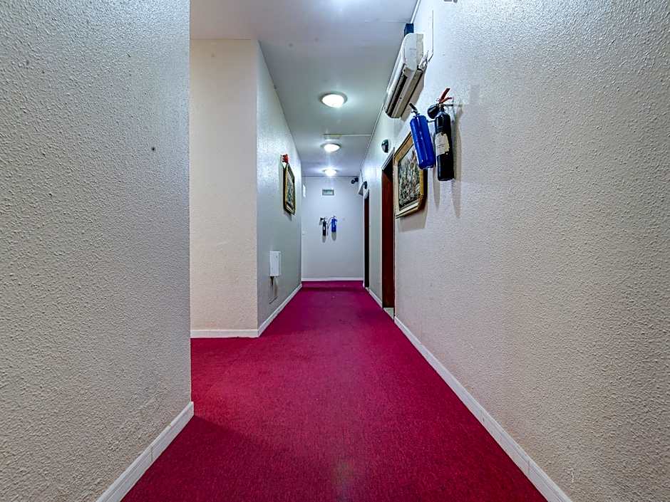 OYO 271 Parasol Hotel