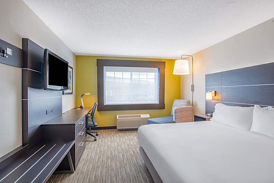 Holiday Inn Express Hotel & Suites Boston - Marlboro By IHG