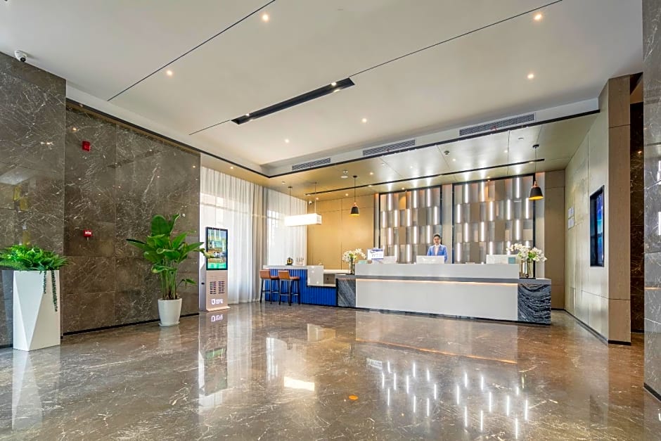 Echarm Hotel Huanggang Macheng Square