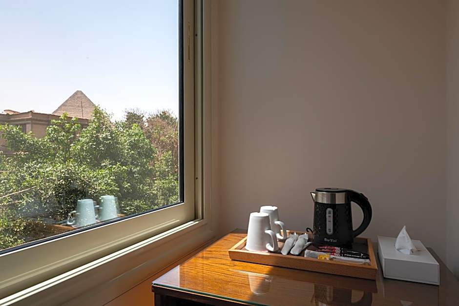 Dream Inn Pyramids View