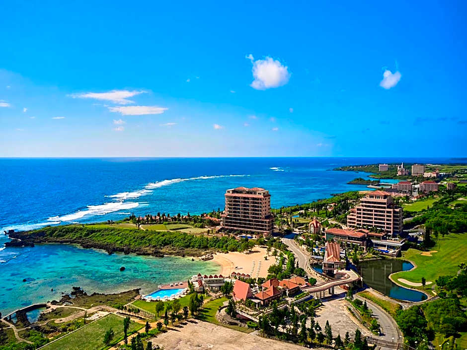 Hotel Shigira Mirage Beach Front