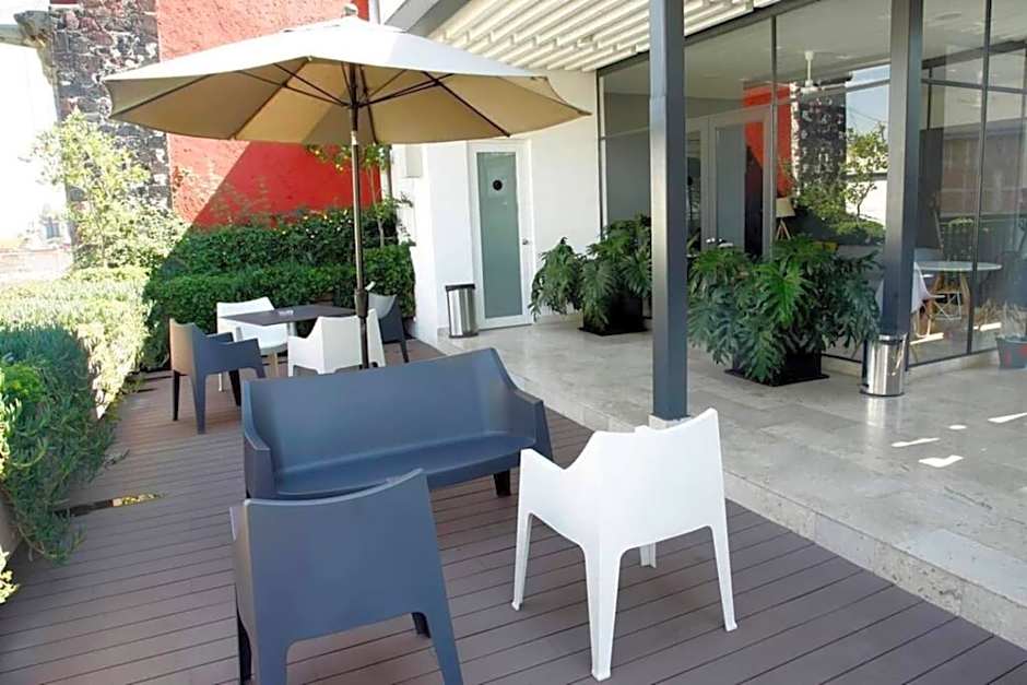 Near Templo Mayor Smart TV Rooftop