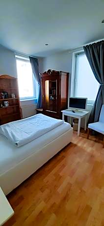Economy Single Room
