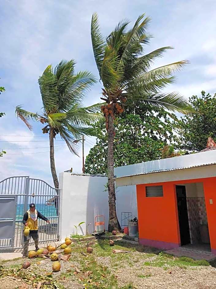 Casa Anaya Vacation Beachfront Home