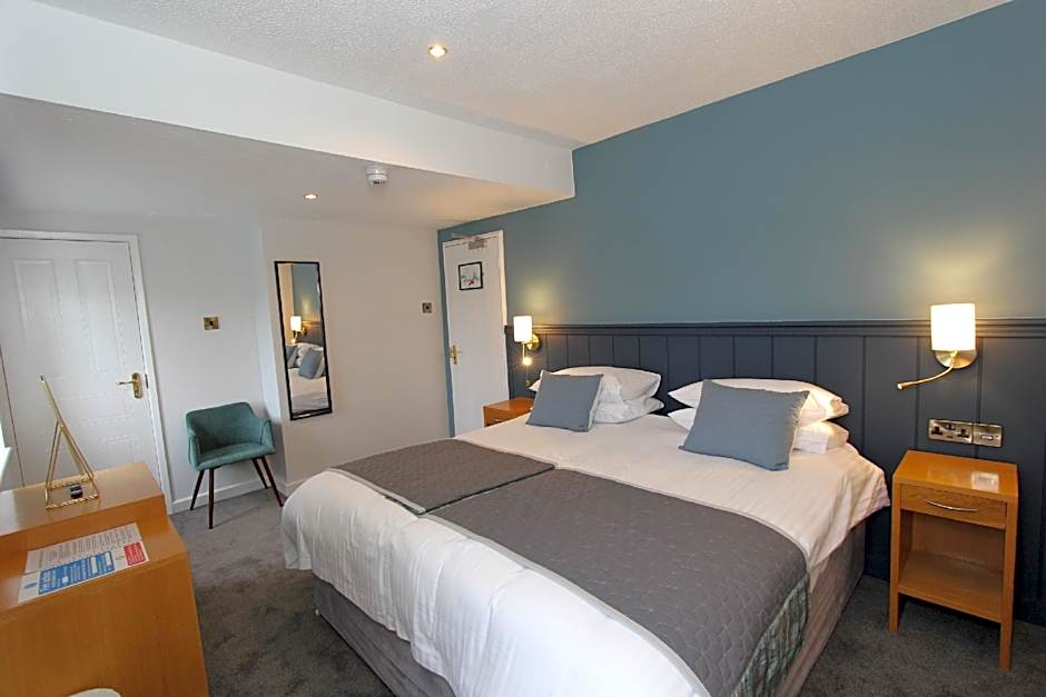 Nanhoron Arms Hotel