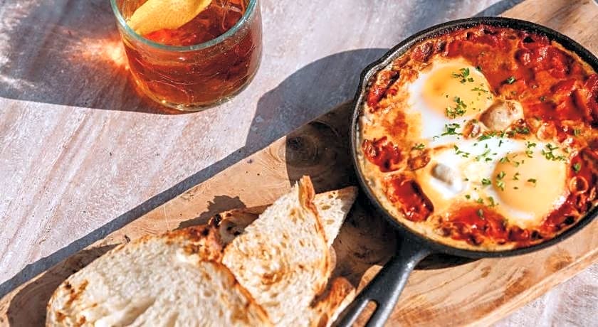 Indiana Kenanga Boutique Hotel and SPA