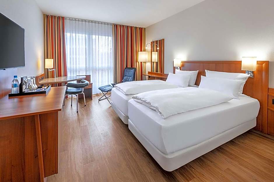 NH Munchen Dornach Messe Und Kongresshotel