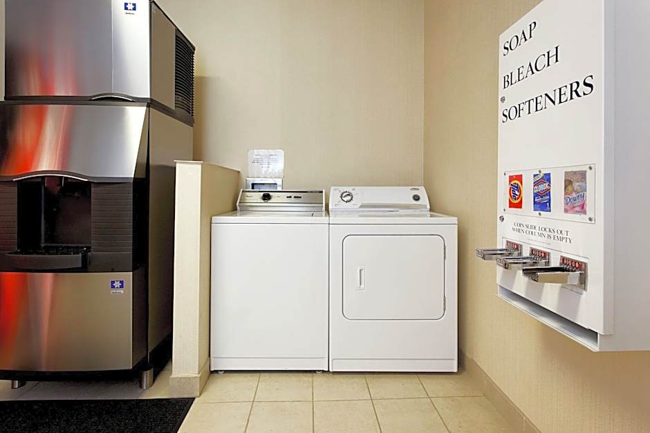 Holiday Inn Express & Suites Burleson/Ft. Worth By IHG