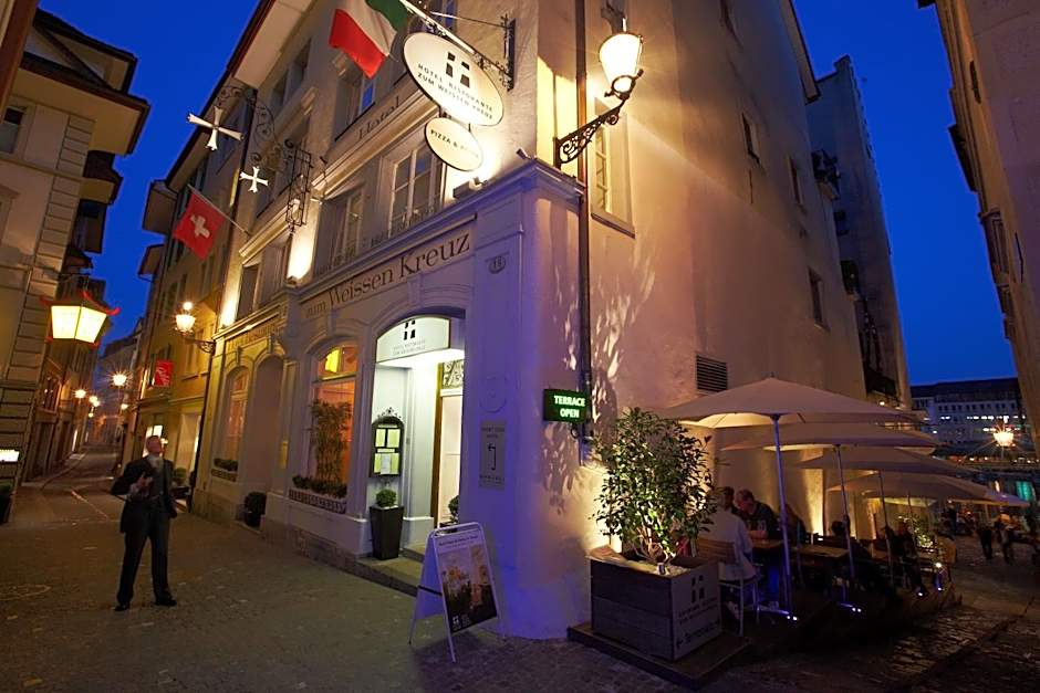 Boutique Hotel Weisses Kreuz - Adult only Hotel