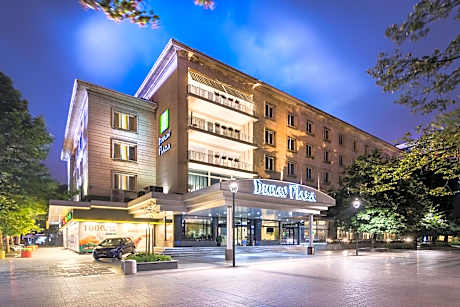 Dunav Plaza Hotel