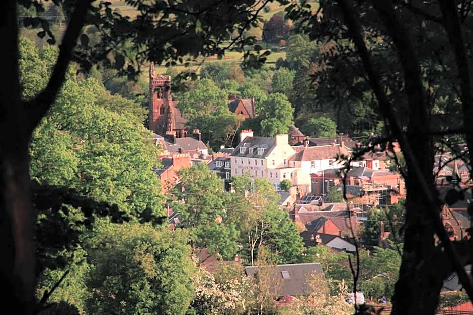 Annandale Arms Hotel