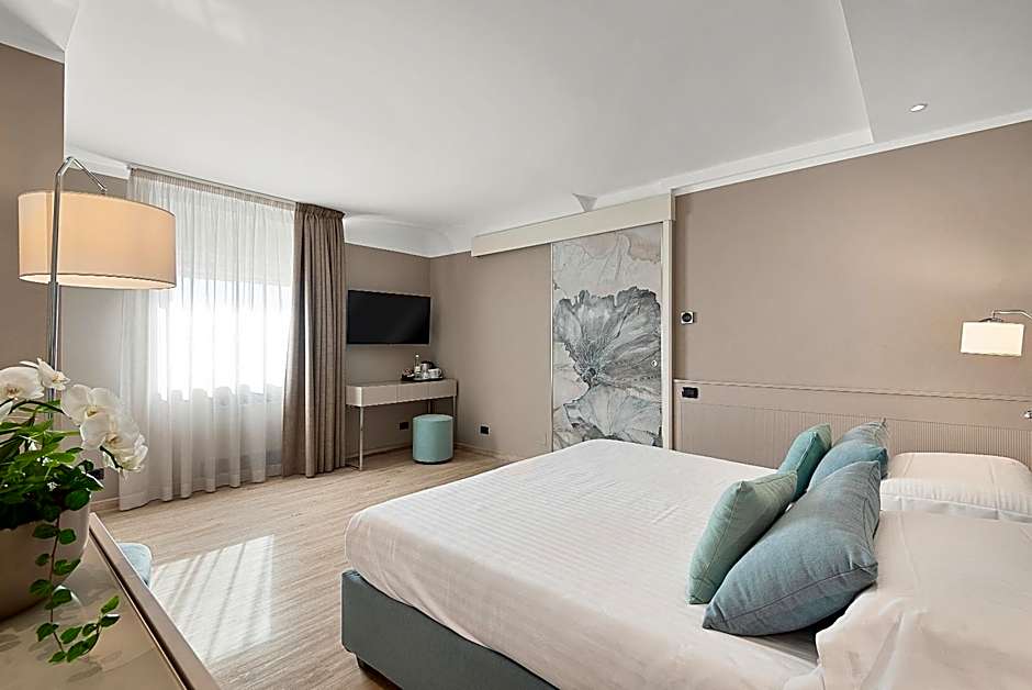 Hotel Excelsior