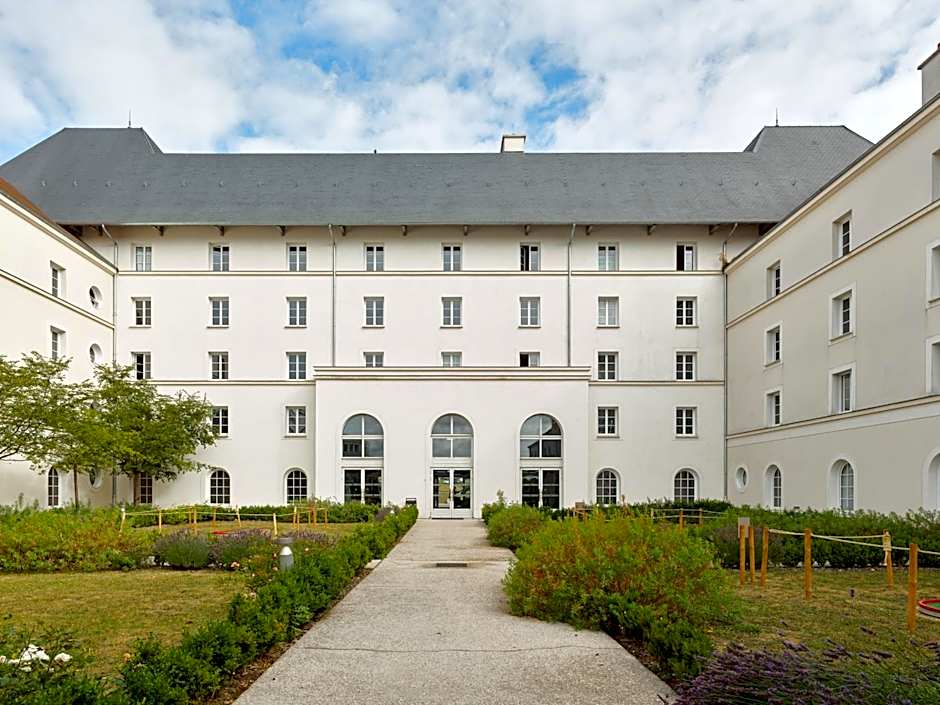 B&B HOTEL près de Disneyland Paris