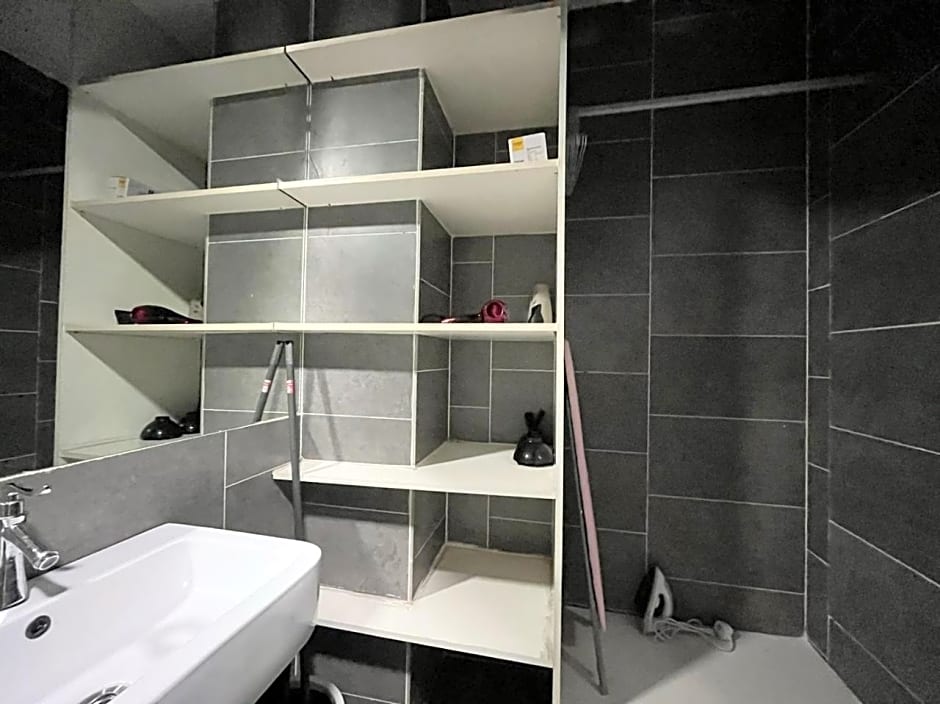 Immense Studio EmpireDamansara/WiFi/Netflix