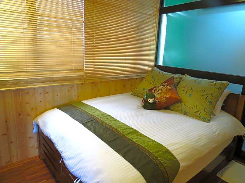 Qi Hua Zhen Ju Homestay