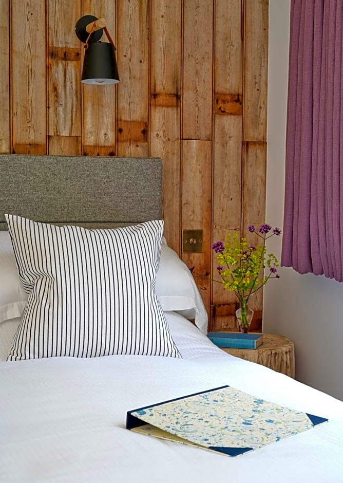 Bird & Carter Fonthill