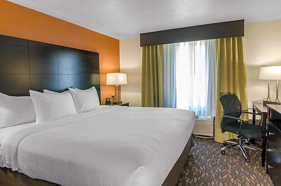 Comfort Inn & Suites Ashland