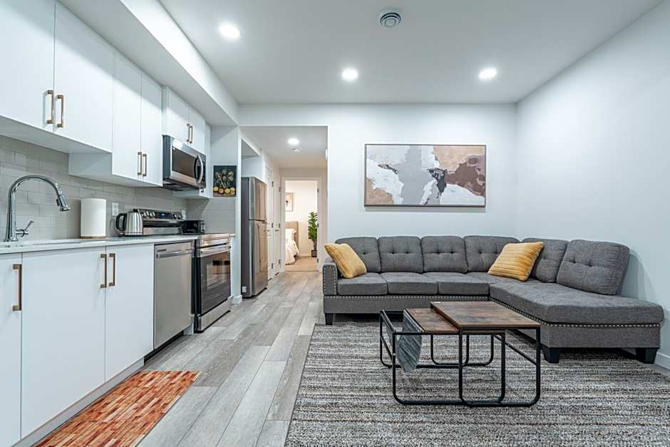 Stylish Getaway 2BD Basement by YMCA and South Health Campus Hospital