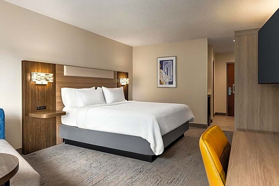 Holiday Inn Express Hotel & Suites Hagerstown by IHG