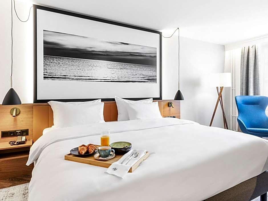 MERCURE KLAIPEDA CITY HOTEL, Meetings, Events, Restaurant & Bar - Accor Group, Pet Stay FREE