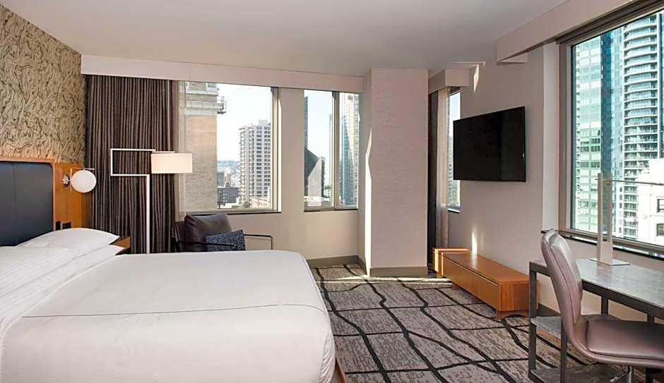 The Charter Seattle, Curio Collection By Hilton