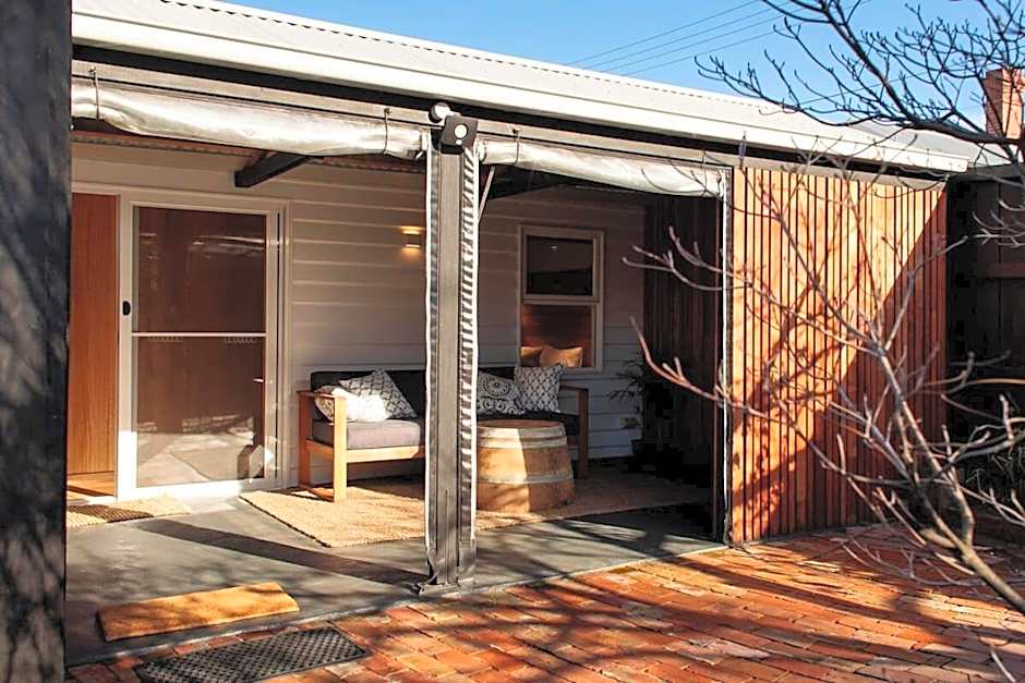 'The Hideout' Private Bungalow in Sandy Bay