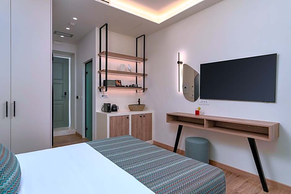 YeeOn Boutique Hotel, Gythio - Historic Hotels of Europe