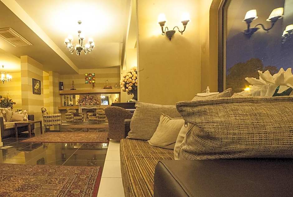 Roccamonfina Palace Hotel