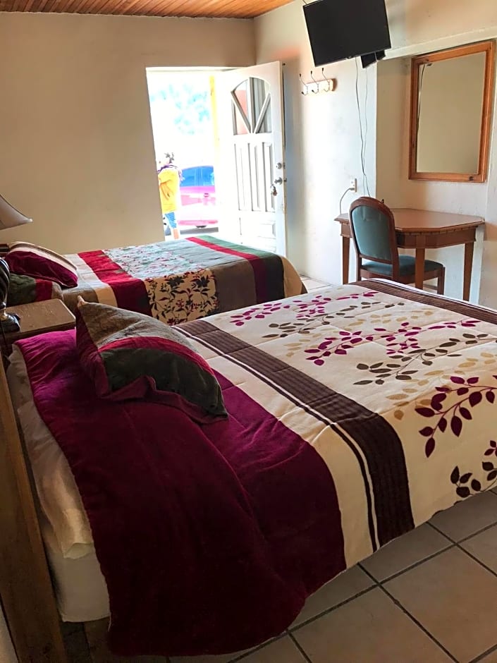 Hotel Doña Crucita