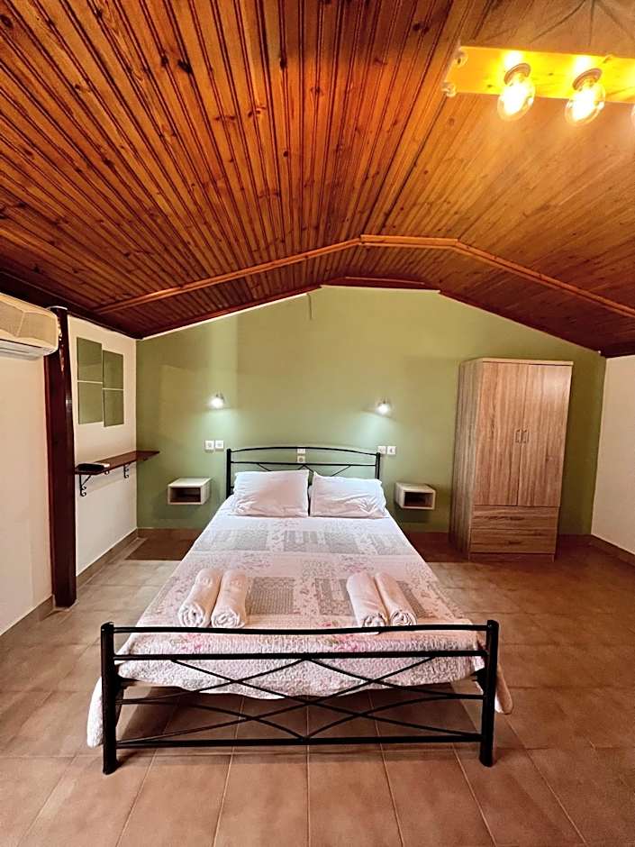 Ocean Front Studios 77