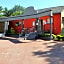 Lapologa Bed And Breakfast