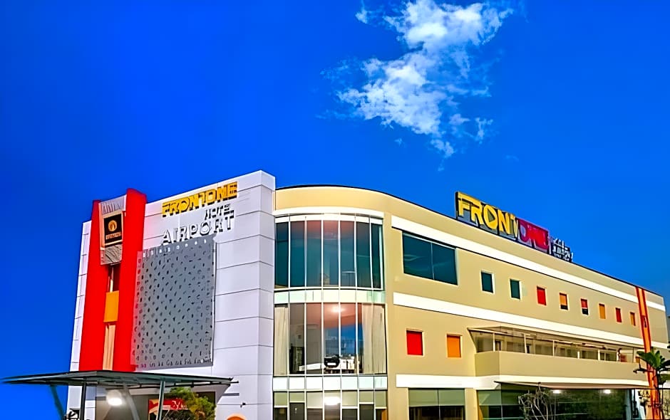 Front One Hotel Airport Solo