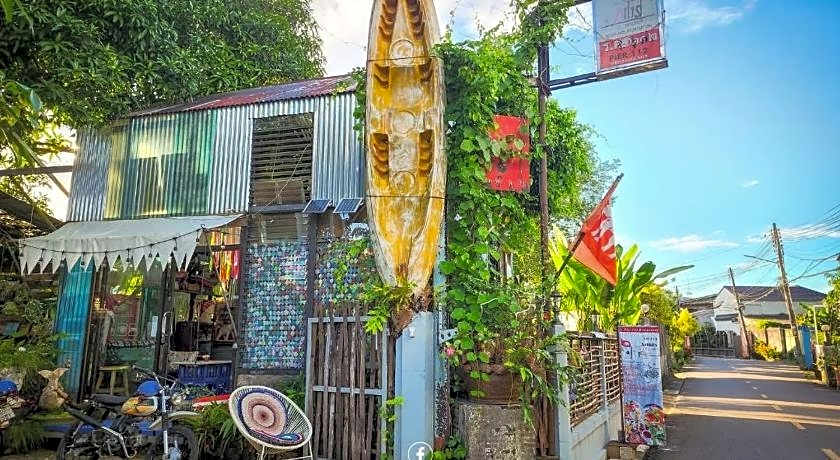 Artist's Place Trat
