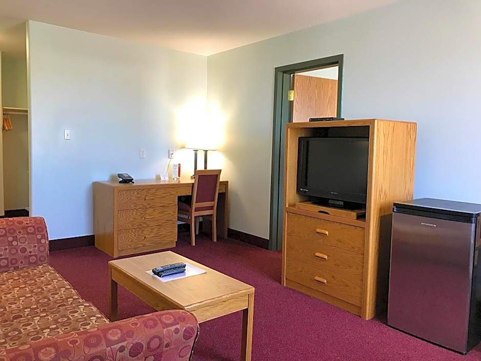 Super 8 by Wyndham Kindersley