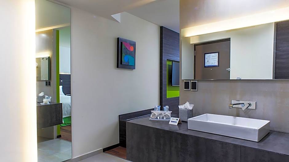 Holiday Inn Express Mexico Aeropuerto By IHG