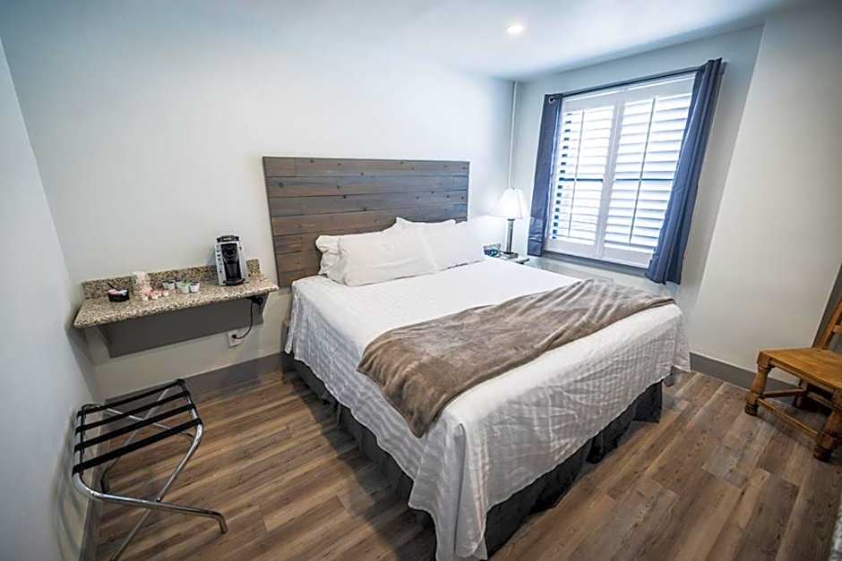 Hotel Nevada & Gambling Hall