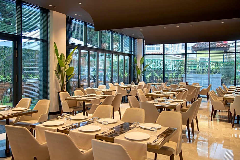 Hotel Elisa Tirana, Affiliated by Melia