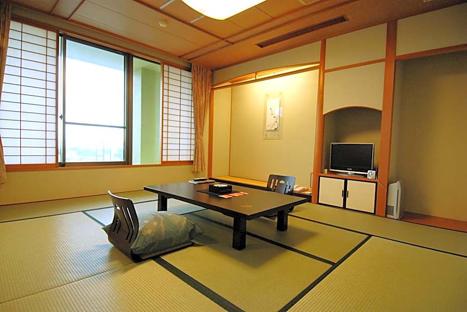 Photo 1 of 2 of Standard Japanese Style